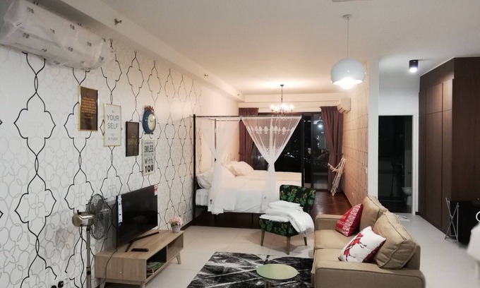 Masjid Apartment | Seaview Landmark Studio Homestay at Gurney 无敌海景套房