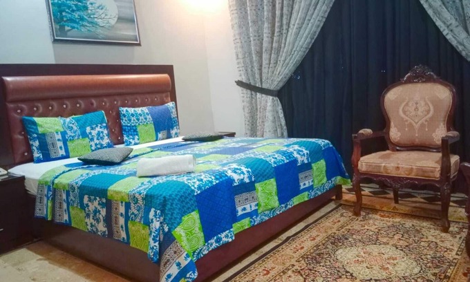 Clifton Hotel | Seaview Lodge Guest House