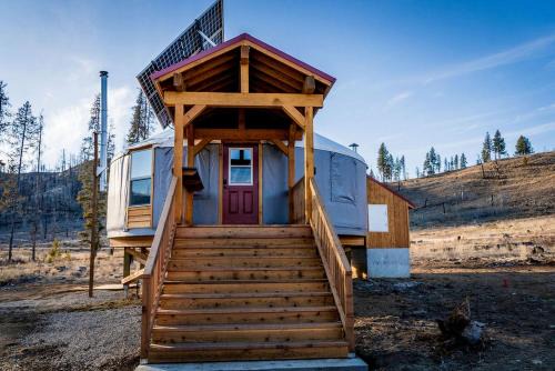 Boise County Other | Secluded Modern Yurt with Sauna Perfect for Small Groups in Boise, Idaho