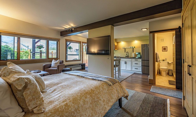 Sun Valley Apartment | Secluded Mountain Retreat Pet-Friendly