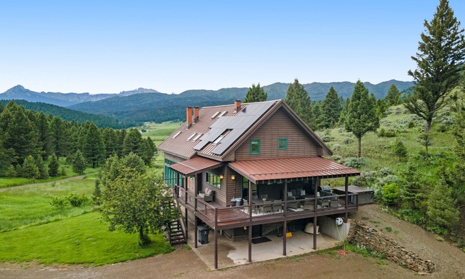 Bozeman House | Secluded mountain-view home with private hot tub, grill, fireplace, & fire table