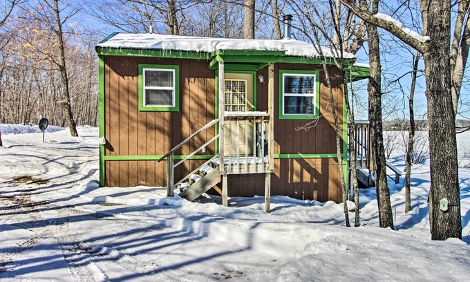 Remer Cabin | Secluded Remer Cabin w/Lake Access!