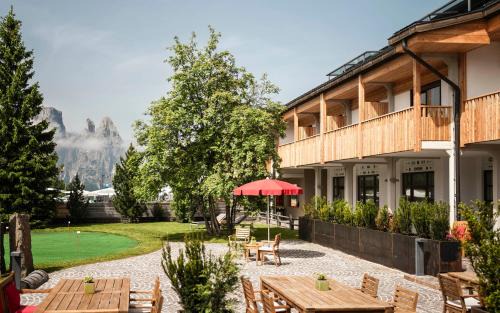 Castelrotto Hotel | Seiser Alm Plaza