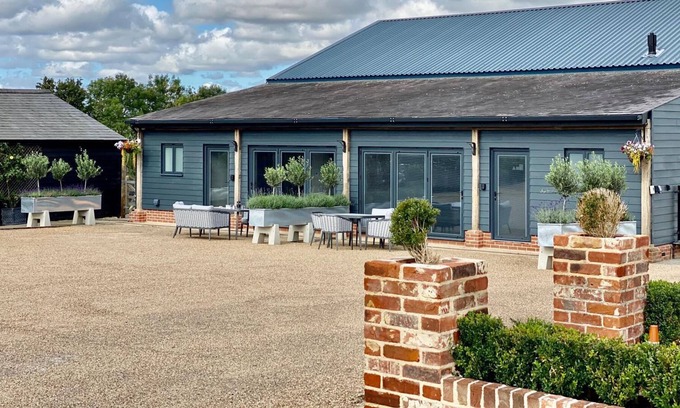 Mount Bures Apartment | Self Catering Apartment on the Essex/Suffolk border