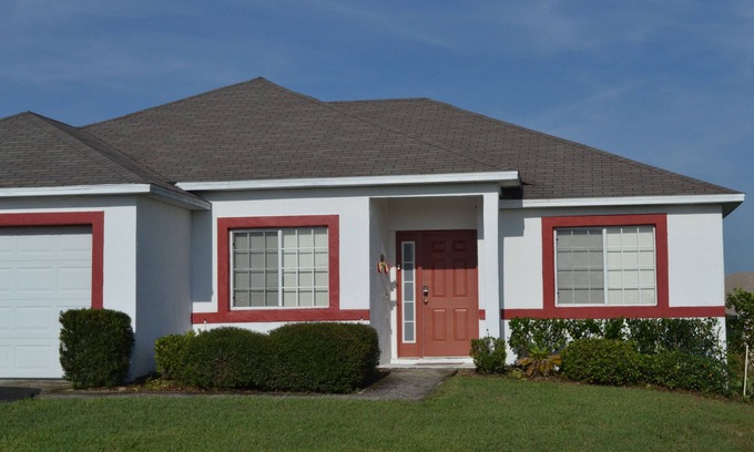 Hillcrest Estates Villa | Selfcatering home, southwest private pool, game-room, free internet and wifi