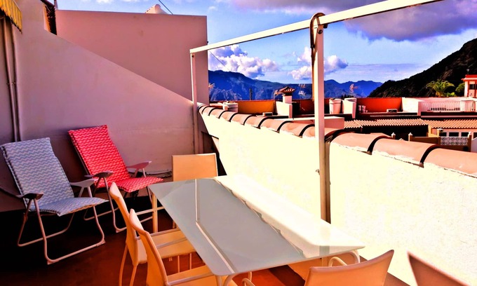 Artenara House | Semi-troglodytic house situated in the highest village of Gran Canaria