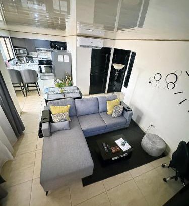 Cacique Apartment | Senderos Apartment, Self Check- in, Airport SJO 5 MIN