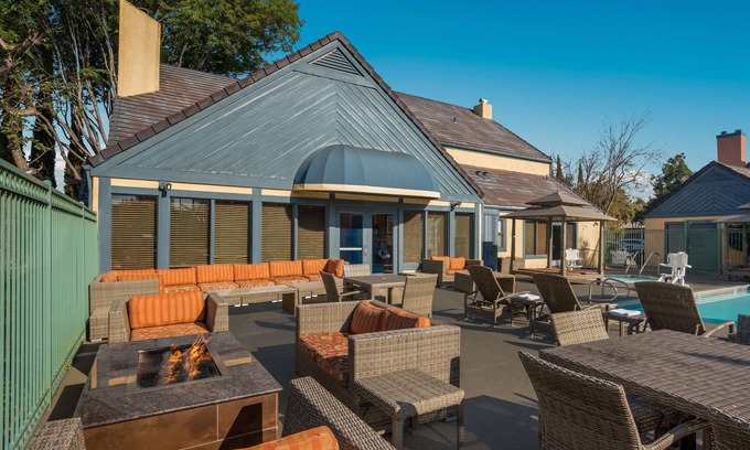 Livermore Hotel | SenS Suites Livermore, SureStay Collection by Best Western