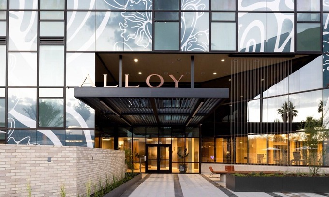 Encanto Hotel | Sentral Alloy Midtown