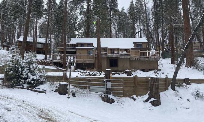 Posey House | Sequoia National Forest CabinH