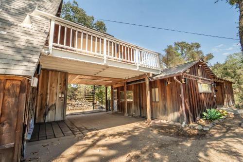Three Rivers House | Sequoia Vintage A-frame River Retreat