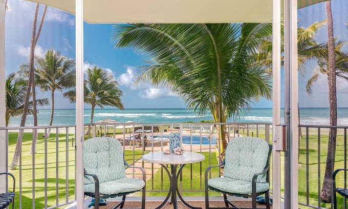 Maili Condo | SERENDIPITY ON THE MOANA - Legal & Oceanfront - Great for Work & Play!