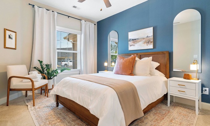 Auburn - Opelika House | Serene 3BR. Quiet Neighborhood. 10 Min. from Campus. Sleeps 8