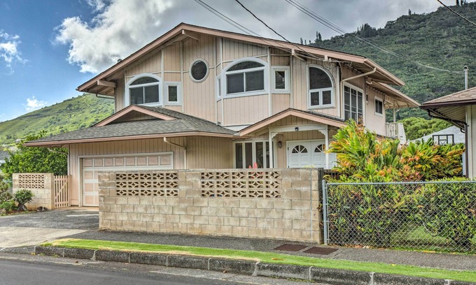 Manoa House | Serene Manoa Valley Home w/Tropical Mtn. Views!