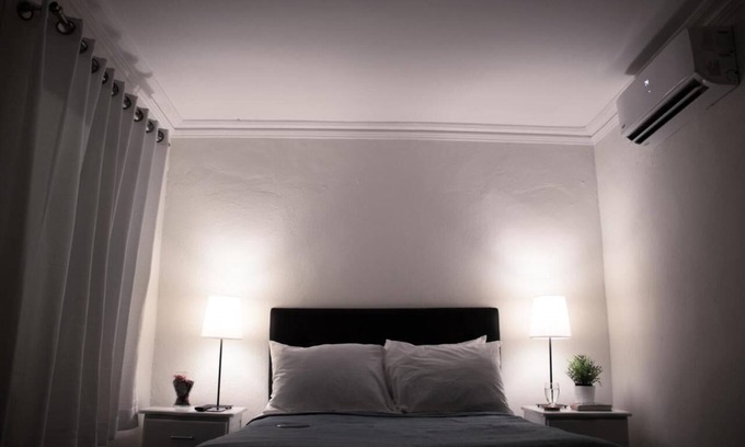 San Anton Hotel | Serenity Haven: Charming 1BD/1BA Retreat with Modern Comforts