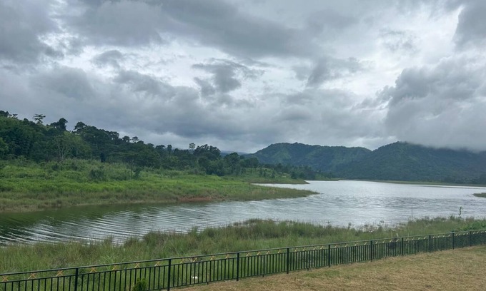 Ri-Bhoi Villa | Serenity in the lake house among the Abode of Clouds! All are welcome!