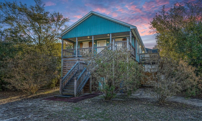 Edisto Island House | Serenity Now-Adorable Beach Cottage; Covered Porch & Easy Beach Access;WiFi/TV
