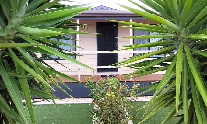 Moonta Bay Hotel | Serenity on Spry, Moonta Bay