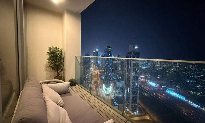 Dubai Apartment | Serenity Suite Stylish 2BR + Pool & Fitness Perks