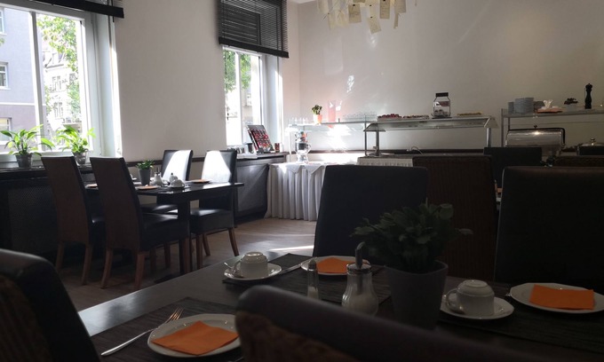 Oststadt Sudlicher Teil Hotel | sevenDays Hotel BoardingHouse