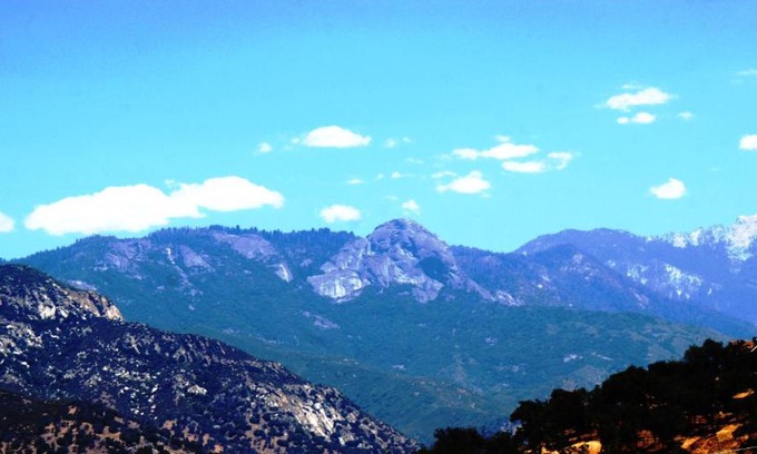 Three Rivers House | Shady Knoll