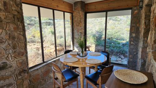 Baviaanskloof Nature Reserve Ski Chalet | Shama Lodge - Family Chalet