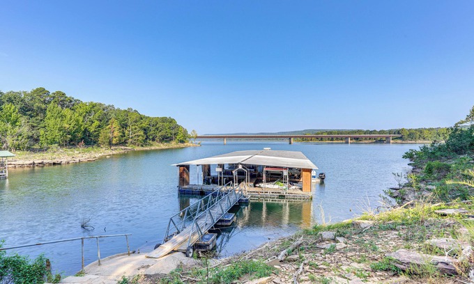 Greers Ferry House | Shared Dock & Yard: Greers Ferry Lake Home!