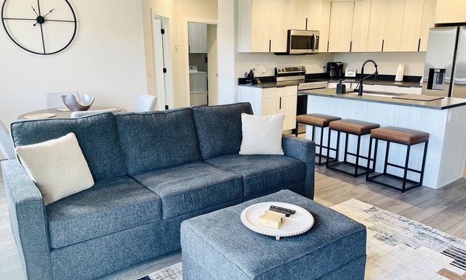 Mesquite Condo | Sharp Mesa Oasis by Mesquite Vacation Rentals with Private Balcony, Community Pool Access and $510 in free daily activities