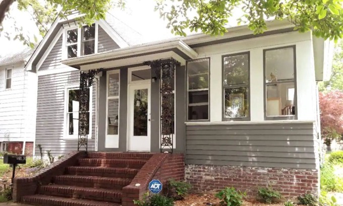 Harrisburg House | Shawnee Forest In Town Retreat