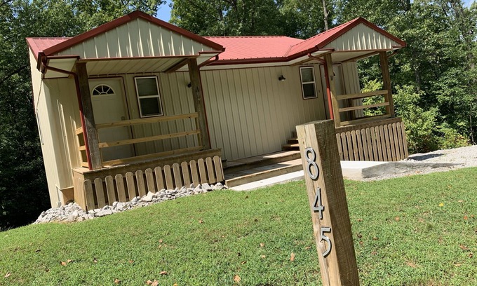 Cobden Apartment | Shawnee Hills Hideaway (Aside)