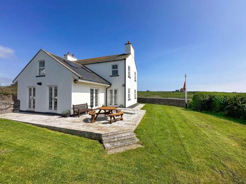 Isle of Man Villa | Sheerghlass