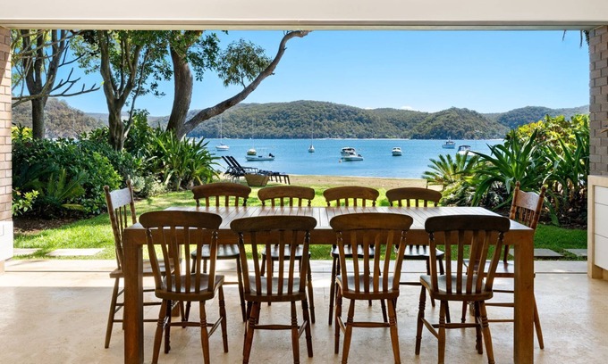 Palm Beach House | Shell House On Iluka by Palm Beach Holiday Rentals