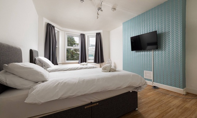 Shepherd's Bush Apartment | Shepherd's Bush
