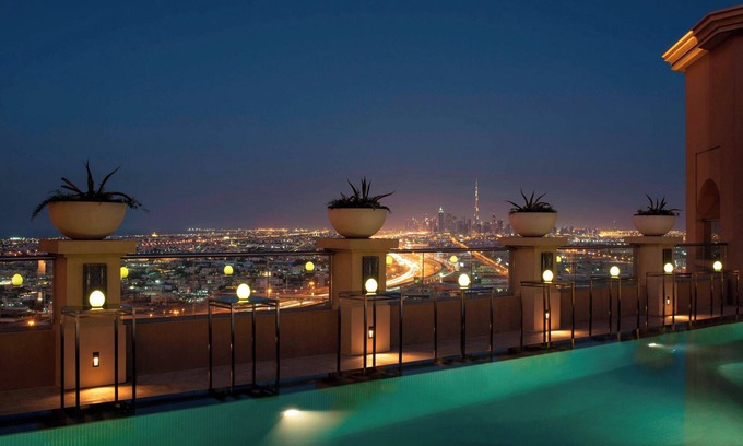 Al Barsha 1 Hotel | Sheraton Mall of the Emirates Hotel, Dubai