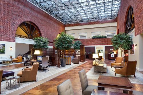 Downtown Hotel | Sheraton Raleigh Hotel