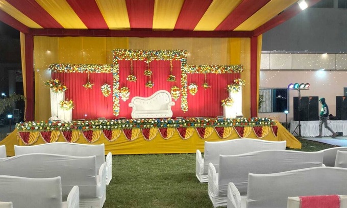 Varanasi Hotel | Shiv Kashi Lawn And Guest House