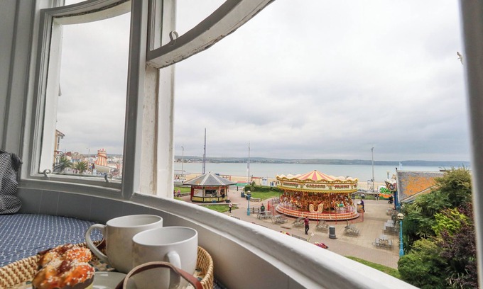 Weymouth Cottage | Shore View