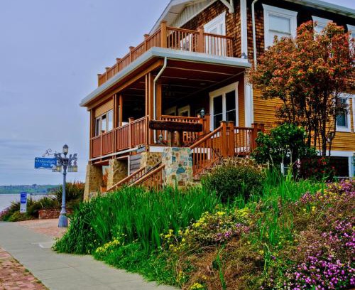 Benicia Bed & Breakfast | Shorelight Inn