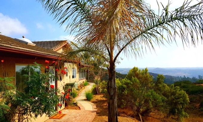 Poway House | Short and long term rental home with breathtaking views!