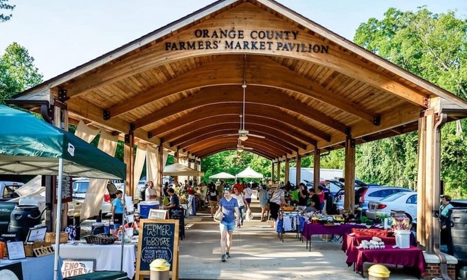 Hillsborough House | Short Walk to Downtown Historic Hillsborough UnitB