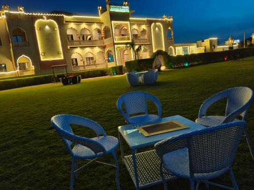 Pushkar Resort | Siddarth Resort - Mountain View with Pool