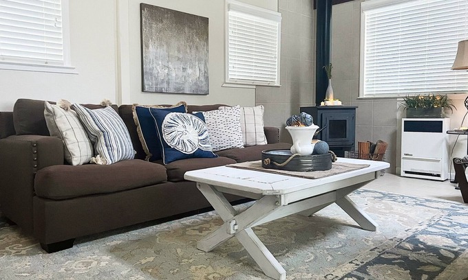 Aptos Cottage | Sie la Vie- Hidden Gem. Adorable cozy 1 bedroom cottage short walk to the beach