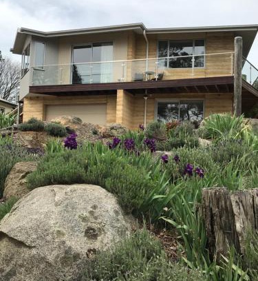 Gembrook Bed & Breakfast | SIGNAL BOX Short Stay
