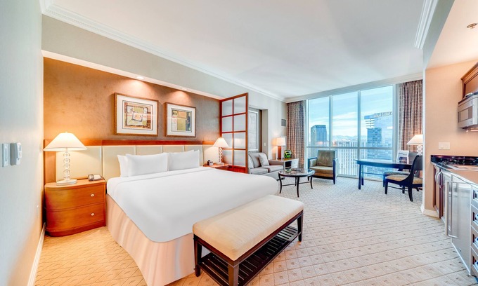 Las Vegas Hotel | Signature Deluxe Balcony Studio by Jet Luxury