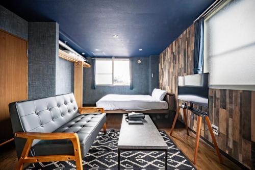 Chitose Apartment | Silk Court 301