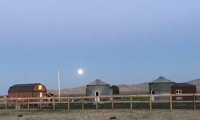 Ralston House | Silo Llamaste 2