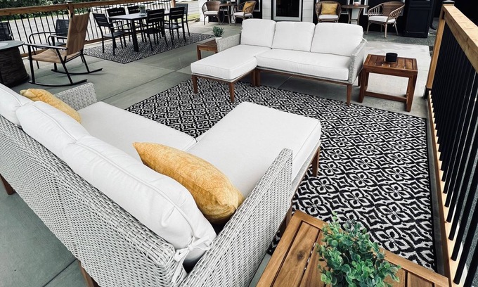 Westport Hotel | Silver Sands Motel