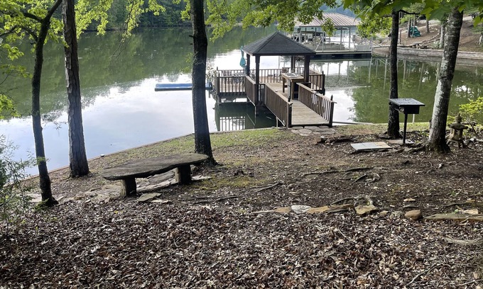 Wedowee Cabin | Simple Life Cabin on Lake Wedowee