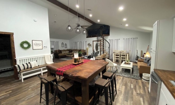 Saint Joe Cabin | Simply Buffalo II sleep12 St. Joe, AR- Float the middle beautiful Buffalo River