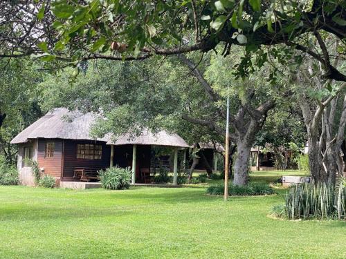Madibeng Cabin | Simunye Private Game Reserve
